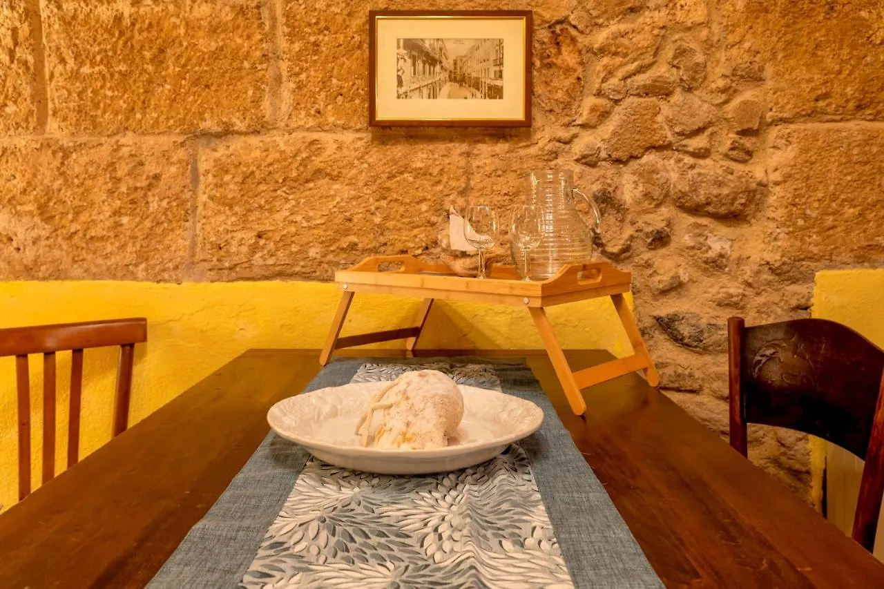Sardinia Re - Studio Antiche Mura Alghero Apartment